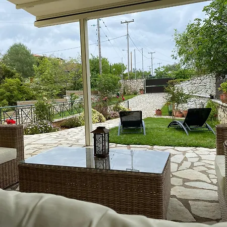 350m Above Sea 別荘